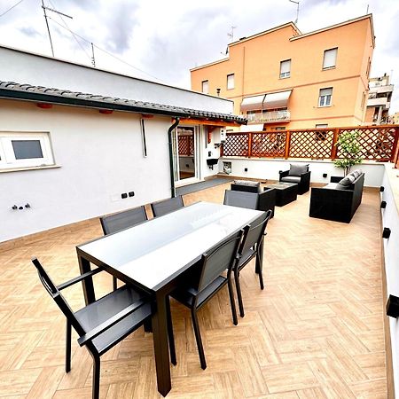 Luxury Apartment Togliatti Roma Exterior foto