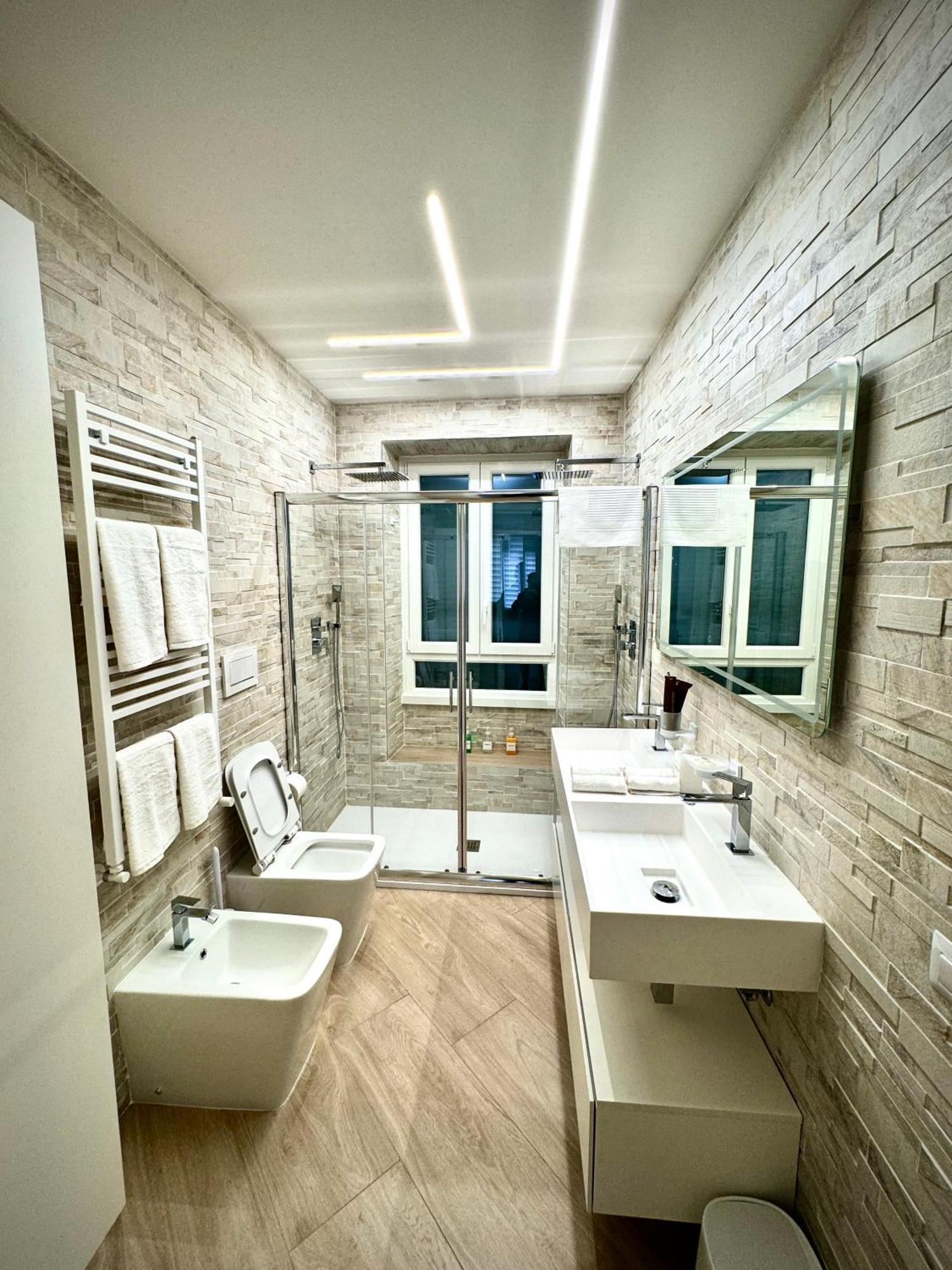 Luxury Apartment Togliatti Roma Exterior foto